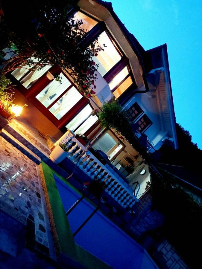 קולן וקוף Villa Dino מראה חיצוני תמונה